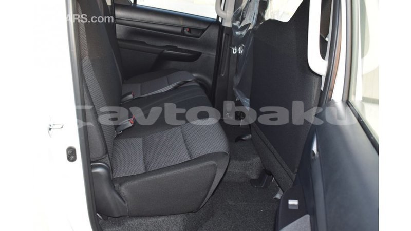 Big with watermark toyota hilux abseron import dubai 1733