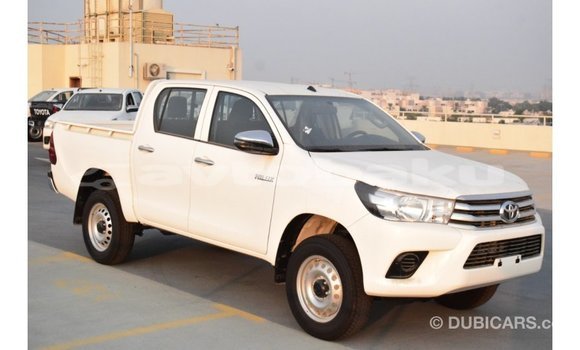 Buy Import Toyota Hilux White Car in Import - Dubai in Abseron Buy Import Toyota Hilux White Car in Import - Dubai in Abseron