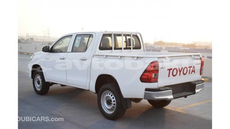Big with watermark toyota hilux abseron import dubai 1733
