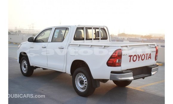 Buy Import Toyota Hilux White Car in Import - Dubai in Abseron Buy Import Toyota Hilux White Car in Import - Dubai in Abseron