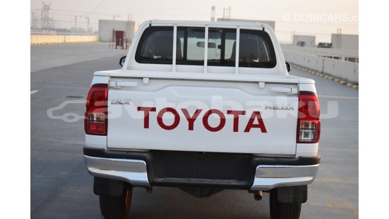 Big with watermark toyota hilux abseron import dubai 1733