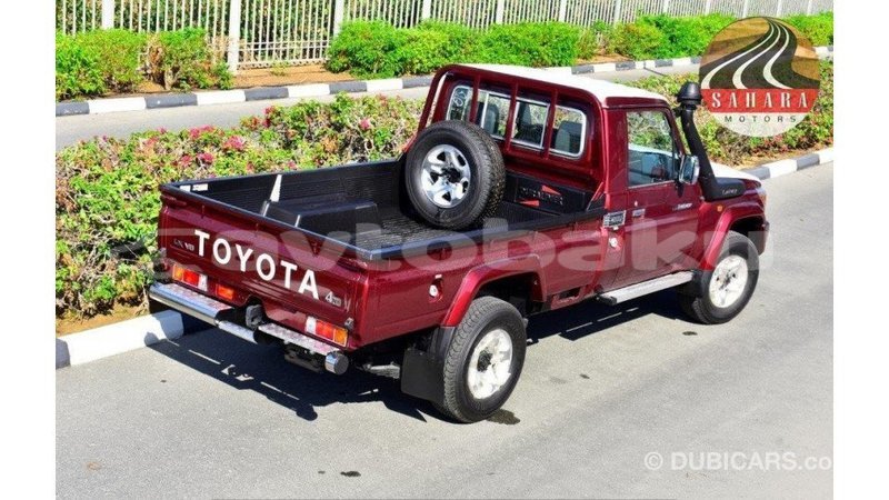 Big with watermark toyota land cruiser abseron import dubai 1735