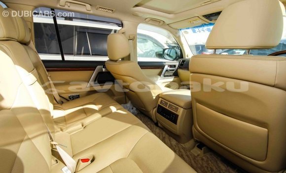 Buy Import Toyota Land Cruiser White Car in Import - Dubai in Abseron Buy Import Toyota Land Cruiser White Car in Import - Dubai in Abseron
