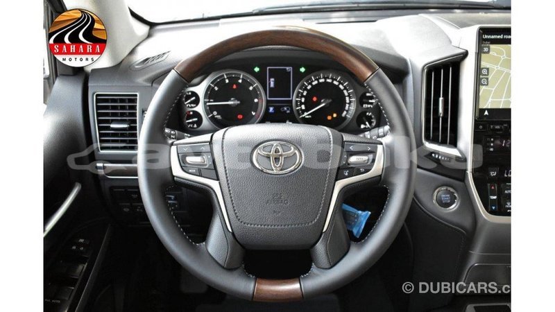 Big with watermark toyota land cruiser abseron import dubai 1736