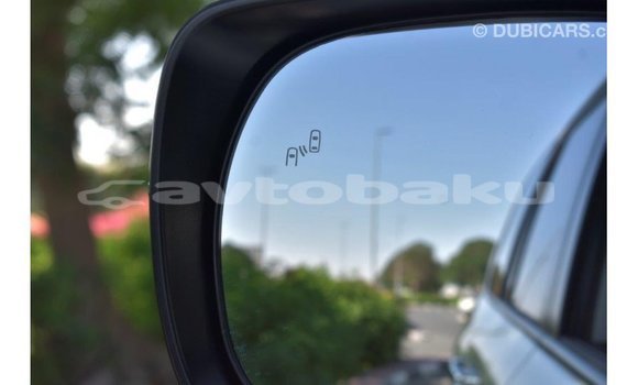 Buy Import Toyota Land Cruiser White Car in Import - Dubai in Abseron Buy Import Toyota Land Cruiser White Car in Import - Dubai in Abseron