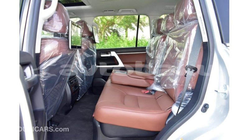 Big with watermark toyota land cruiser abseron import dubai 1744