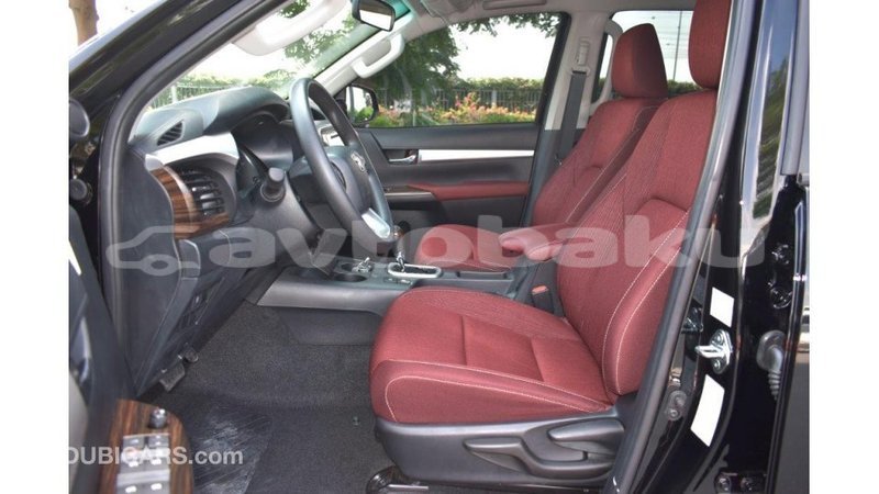 Big with watermark toyota hilux abseron import dubai 1747