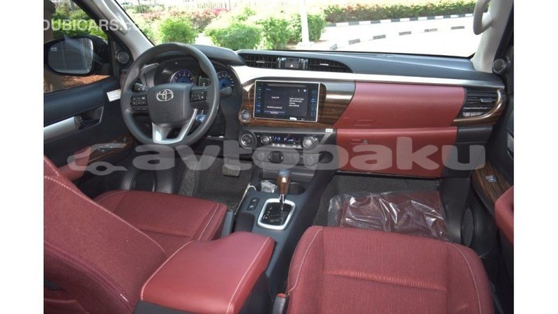 Big with watermark toyota hilux abseron import dubai 1747