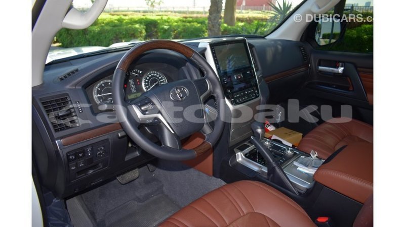 Big with watermark toyota land cruiser abseron import dubai 1749