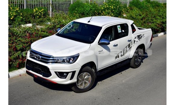 Buy Import Toyota Hilux White Car in Import - Dubai in Abseron Buy Import Toyota Hilux White Car in Import - Dubai in Abseron