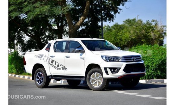 Buy Import Toyota Hilux White Car in Import - Dubai in Abseron Buy Import Toyota Hilux White Car in Import - Dubai in Abseron