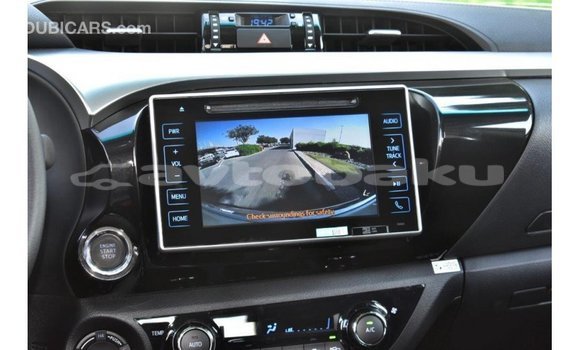 Buy Import Toyota Hilux White Car in Import - Dubai in Abseron Buy Import Toyota Hilux White Car in Import - Dubai in Abseron