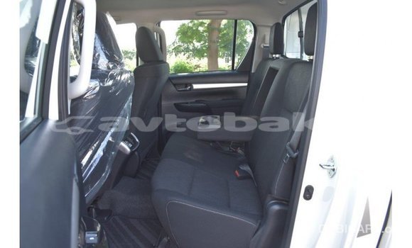 Buy Import Toyota Hilux White Car in Import - Dubai in Abseron Buy Import Toyota Hilux White Car in Import - Dubai in Abseron