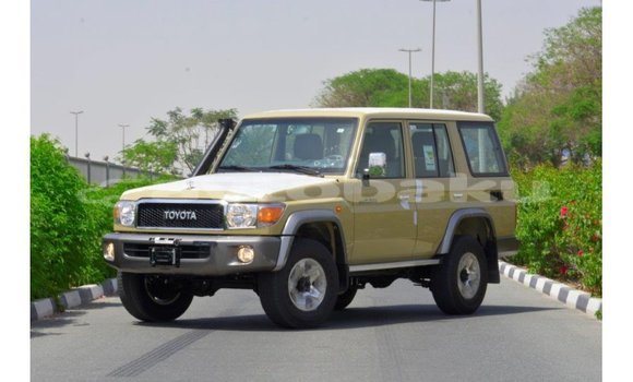 Buy Import Toyota Land Cruiser Beige Car in Import - Dubai in Abseron Buy Import Toyota Land Cruiser Beige Car in Import - Dubai in Abseron
