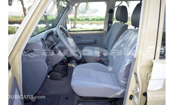 Buy Import Toyota Land Cruiser Beige Car in Import - Dubai in Abseron Buy Import Toyota Land Cruiser Beige Car in Import - Dubai in Abseron