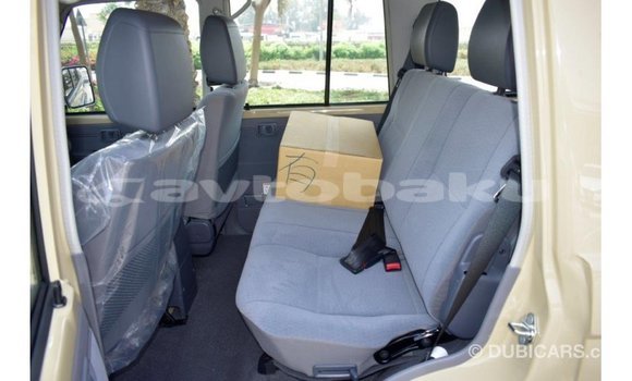 Buy Import Toyota Land Cruiser Beige Car in Import - Dubai in Abseron Buy Import Toyota Land Cruiser Beige Car in Import - Dubai in Abseron