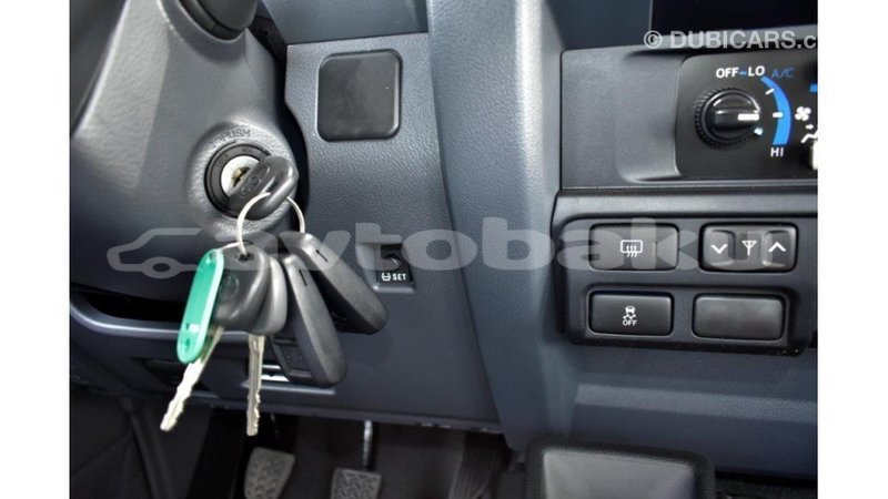 Big with watermark toyota land cruiser abseron import dubai 1763