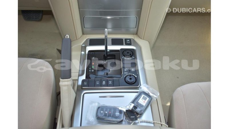 Big with watermark toyota land cruiser abseron import dubai 1764