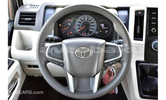 Buy Import Toyota Hiace White Car in Import - Dubai in Abseron Buy Import Toyota Hiace White Car in Import - Dubai in Abseron