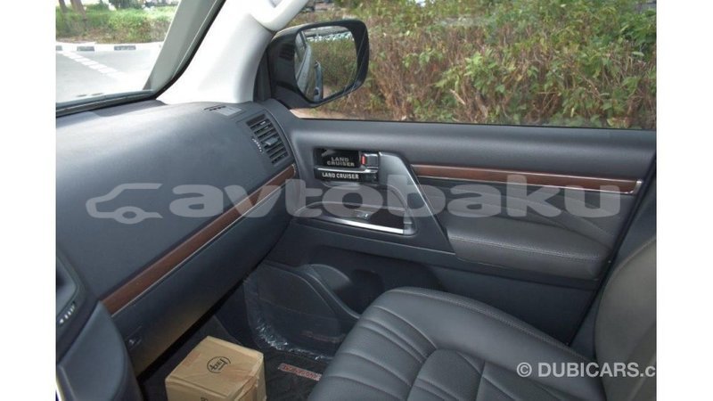 Big with watermark toyota land cruiser abseron import dubai 1776