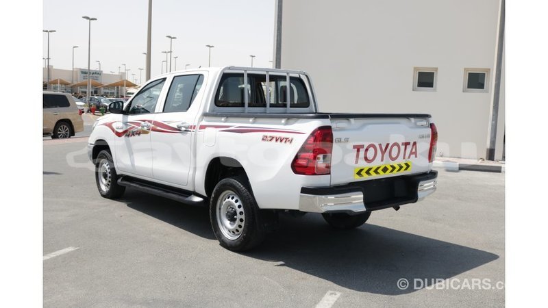Big with watermark toyota hilux abseron import dubai 1792