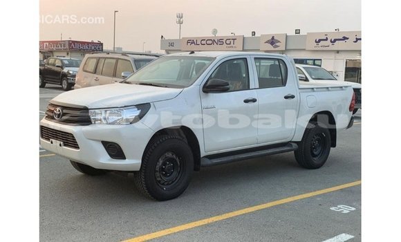Buy Import Toyota Hilux White Car in Import - Dubai in Abseron Buy Import Toyota Hilux White Car in Import - Dubai in Abseron
