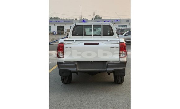 Buy Import Toyota Hilux White Car in Import - Dubai in Abseron Buy Import Toyota Hilux White Car in Import - Dubai in Abseron