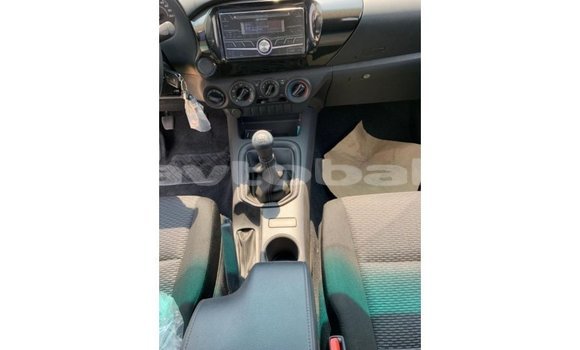 Buy Import Toyota Hilux White Car in Import - Dubai in Abseron Buy Import Toyota Hilux White Car in Import - Dubai in Abseron