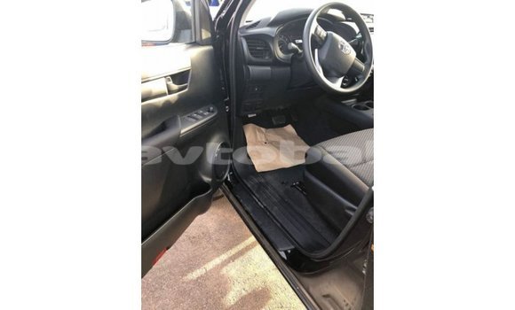 Buy Import Toyota Hilux Black Car in Import - Dubai in Abseron Buy Import Toyota Hilux Black Car in Import - Dubai in Abseron