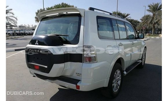 Buy Import Mitsubishi Pajero White Car in Import - Dubai in Abseron Buy Import Mitsubishi Pajero White Car in Import - Dubai in Abseron