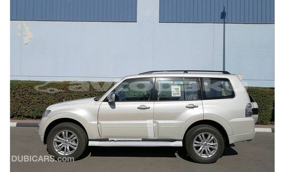 Buy Import Mitsubishi Pajero White Car in Import - Dubai in Abseron Buy Import Mitsubishi Pajero White Car in Import - Dubai in Abseron