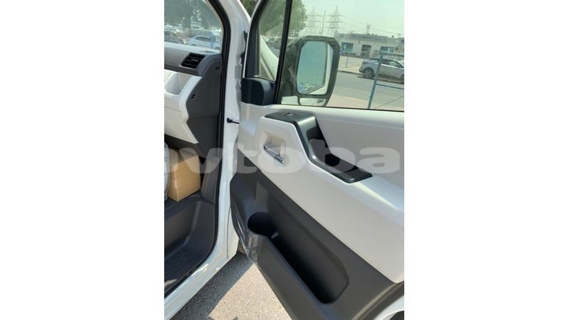 Big with watermark toyota hiace abseron import dubai 1815