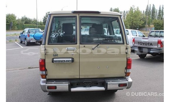 Buy Import Toyota Land Cruiser Beige Car in Import - Dubai in Abseron Buy Import Toyota Land Cruiser Beige Car in Import - Dubai in Abseron