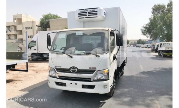 Buy Import Hino 300 Series White Truck in Import - Dubai in Abseron Buy Import Hino 300 Series White Truck in Import - Dubai in Abseron