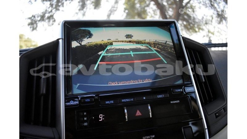 Big with watermark toyota land cruiser abseron import dubai 1852