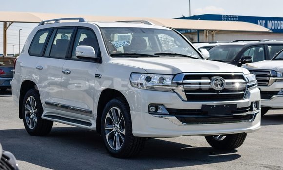 Buy Import Toyota Land Cruiser White Car in Import - Dubai in Abseron Buy Import Toyota Land Cruiser White Car in Import - Dubai in Abseron