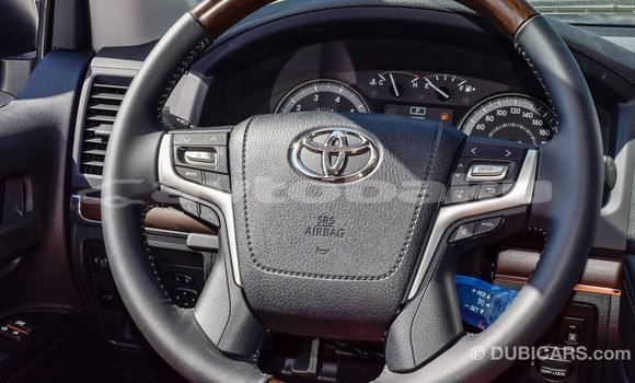 Buy Import Toyota Land Cruiser White Car in Import - Dubai in Abseron Buy Import Toyota Land Cruiser White Car in Import - Dubai in Abseron