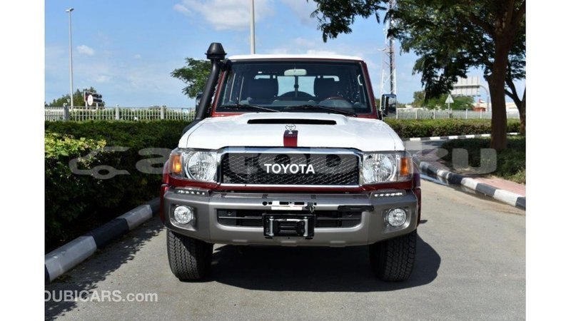 Big with watermark toyota land cruiser abseron import dubai 1868
