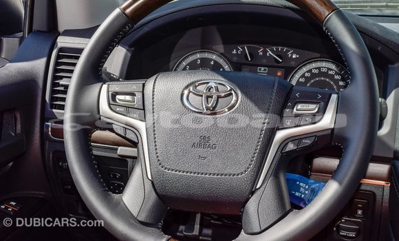 Buy Import Toyota Land Cruiser White Car in Import - Dubai in Abseron Buy Import Toyota Land Cruiser White Car in Import - Dubai in Abseron