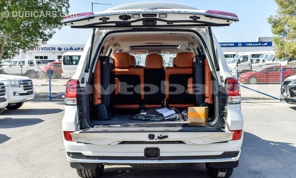 Buy Import Toyota Land Cruiser White Car in Import - Dubai in Abseron Buy Import Toyota Land Cruiser White Car in Import - Dubai in Abseron