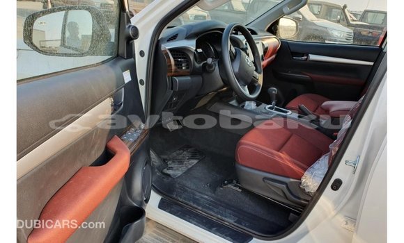 Buy Import Toyota Hilux White Car in Import - Dubai in Abseron Buy Import Toyota Hilux White Car in Import - Dubai in Abseron