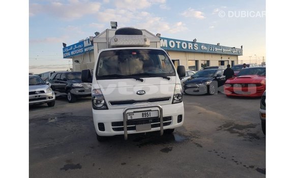 Buy Import Kia Carens White Car in Import - Dubai in Abseron Buy Import Kia Carens White Car in Import - Dubai in Abseron