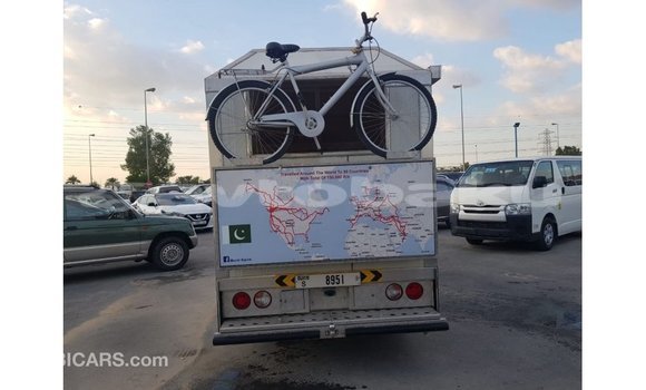 Buy Import Kia Carens White Car in Import - Dubai in Abseron Buy Import Kia Carens White Car in Import - Dubai in Abseron