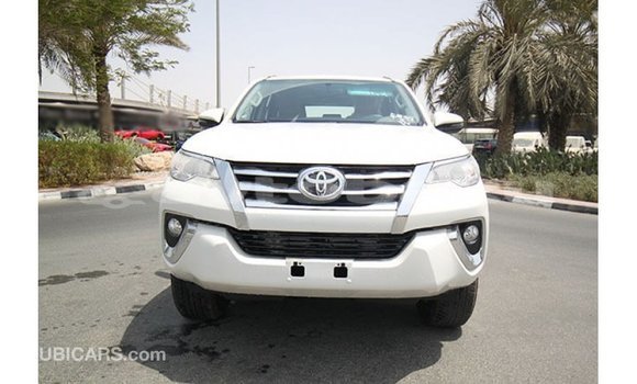 Buy Import Toyota Fortuner White Car in Import - Dubai in Abseron Buy Import Toyota Fortuner White Car in Import - Dubai in Abseron