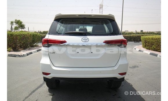 Buy Import Toyota Fortuner White Car in Import - Dubai in Abseron Buy Import Toyota Fortuner White Car in Import - Dubai in Abseron