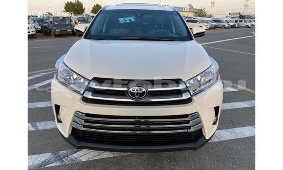 Buy Import Toyota Highlander White Car in Import - Dubai in Abseron Buy Import Toyota Highlander White Car in Import - Dubai in Abseron