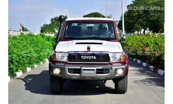 Buy Import Toyota Land Cruiser Red Car in Import - Dubai in Abseron Buy Import Toyota Land Cruiser Red Car in Import - Dubai in Abseron