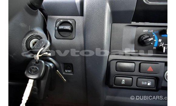 Buy Import Toyota Land Cruiser Red Car in Import - Dubai in Abseron Buy Import Toyota Land Cruiser Red Car in Import - Dubai in Abseron