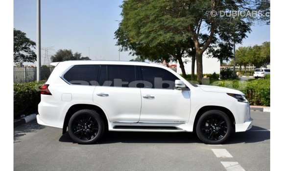 Buy Import Lexus LX White Car in Import - Dubai in Abseron Buy Import Lexus LX White Car in Import - Dubai in Abseron