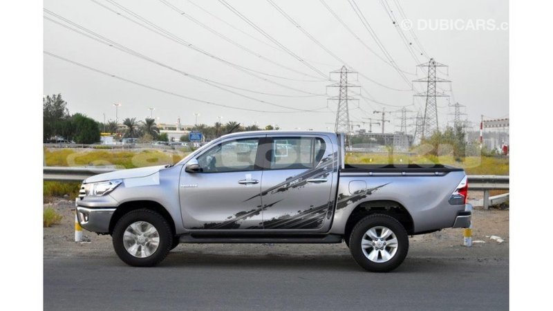 Big with watermark toyota hilux abseron import dubai 1927
